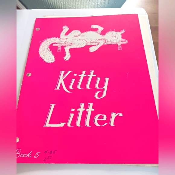 Vintage Cat Needlecraft and Embroidery Patterns Book - Picture 1 of 8